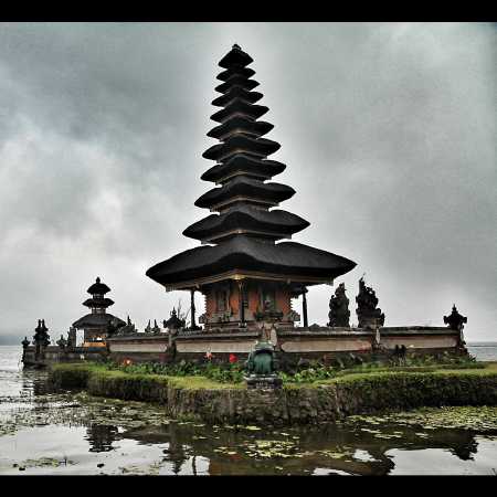 Taman Ayun Temple