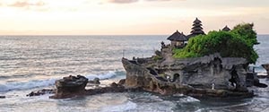 Tour to Tanah Lot, Bali