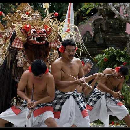 Tari Barong - Hire Bali car driver for Private Tour